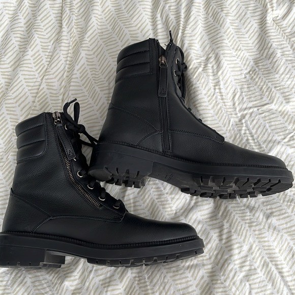 Aquatalia LAILA Waterproof Leather WINTER Boot BLACK MOTO COMBAT 7 weatherproof - Picture 3 of 12